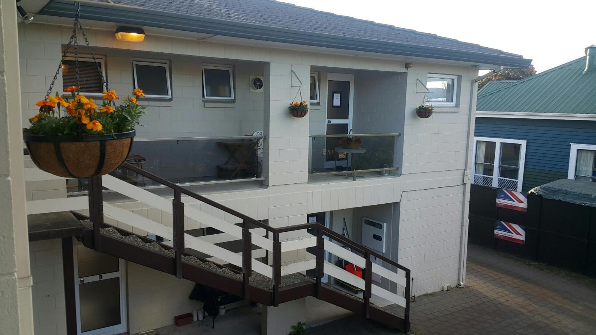Six On Union Motel Rotorua Exterior photo
