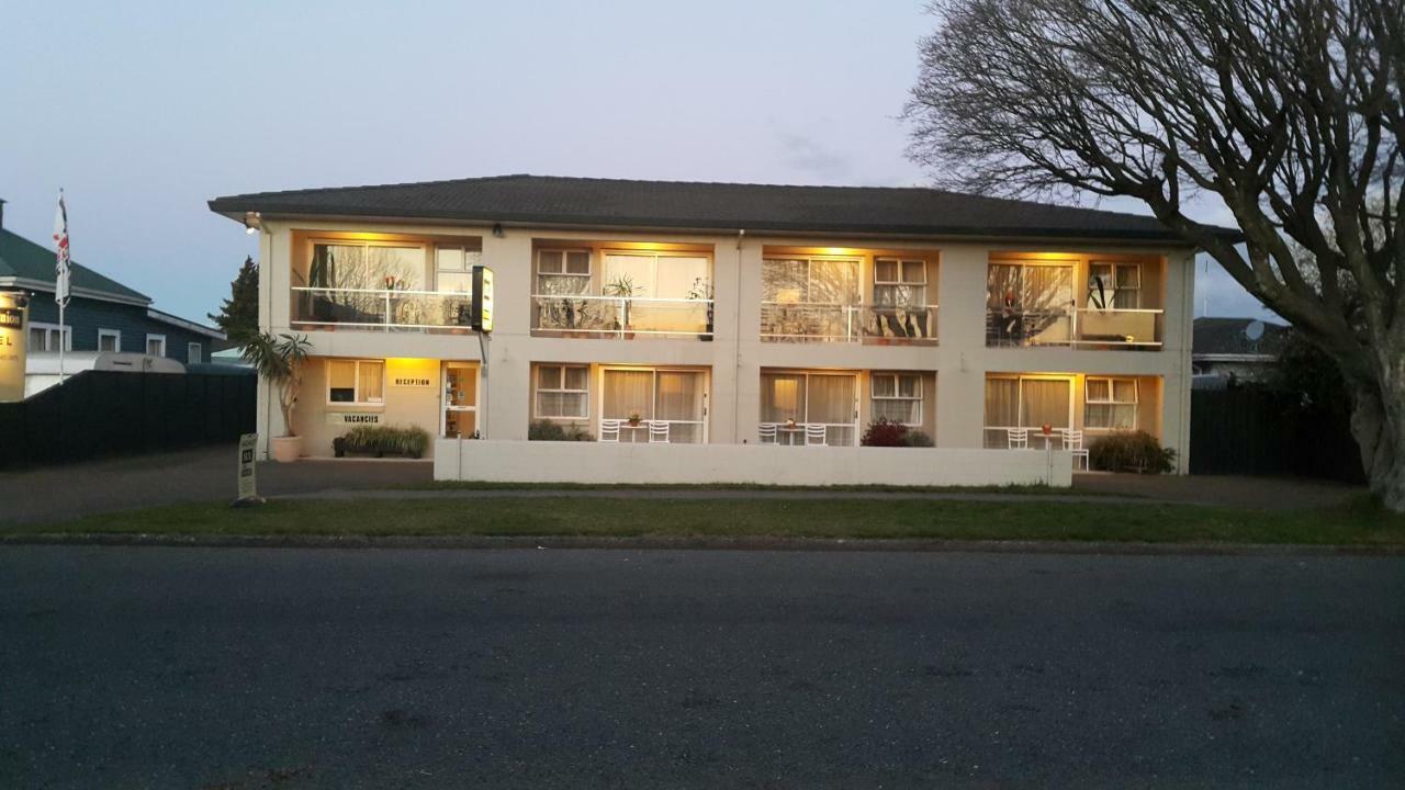 Six On Union Motel Rotorua Exterior photo